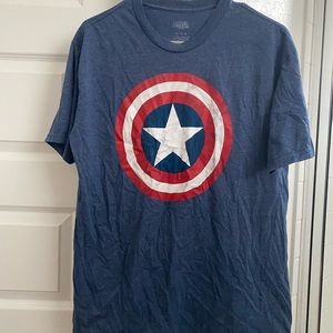 Marvel captain America graphic tee